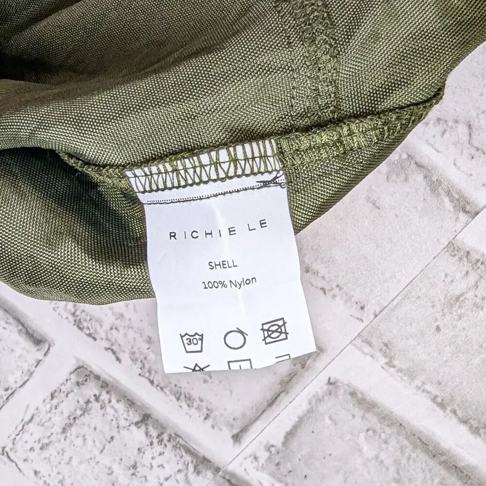 RICHIE LE Collection Nylon Cargo Pants in Green size Medium